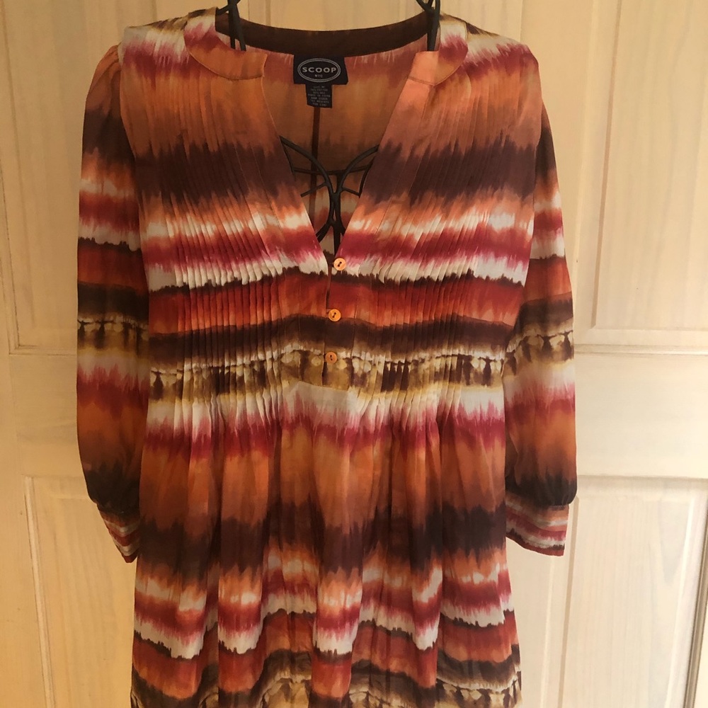 SCOOP NYC GORGEOUS TUNIC TOP SIZE MEDIUM